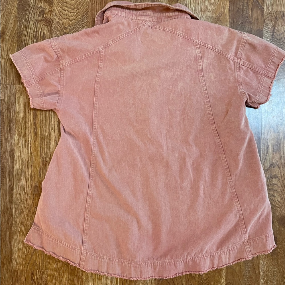 Easel S Oversized Top - Picture 2 of 5